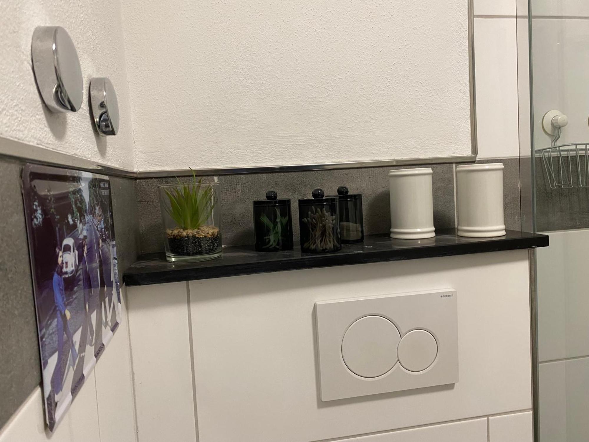 Apartment Roomy Comfort - Zwischen Heidelberg Und Mannheim Edingen-Neckarhausen Luaran gambar